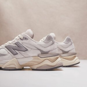 New balance 9060 Sea salt with concrete and silver metallic